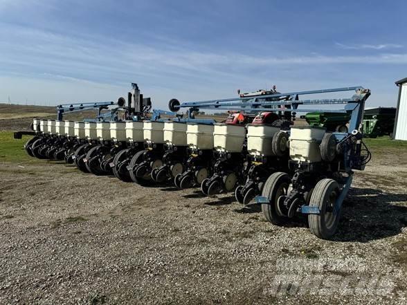 Kinze 3600 Szemenként vetőgépek