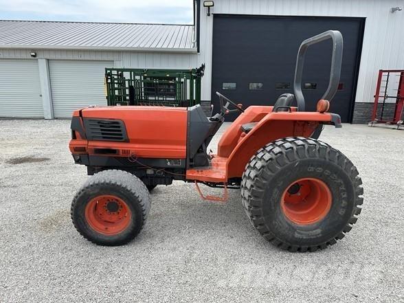 Kubota L4200 Traktorok