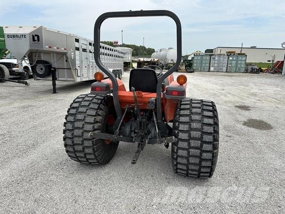 Kubota L4200 Traktorok