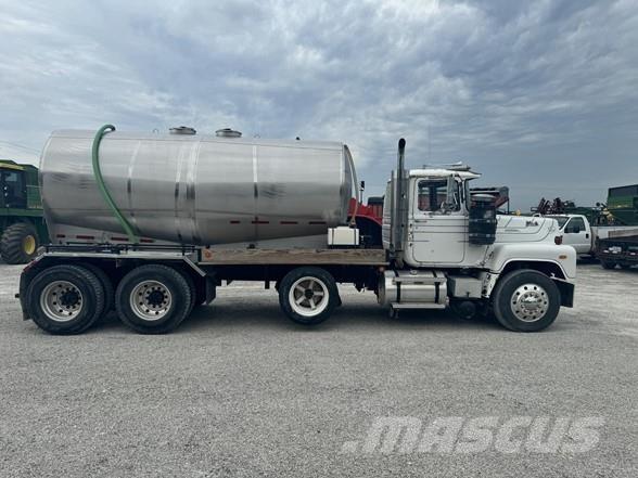 Mack RS600L Építőipar - Egyebek
