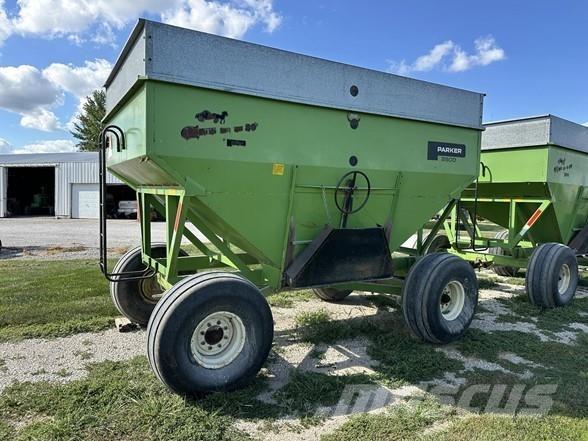 Parker 1180 Gabona átrakó kocsik