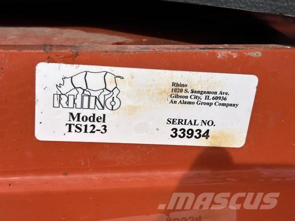 Rhino TS12 Öntöző Kaszák