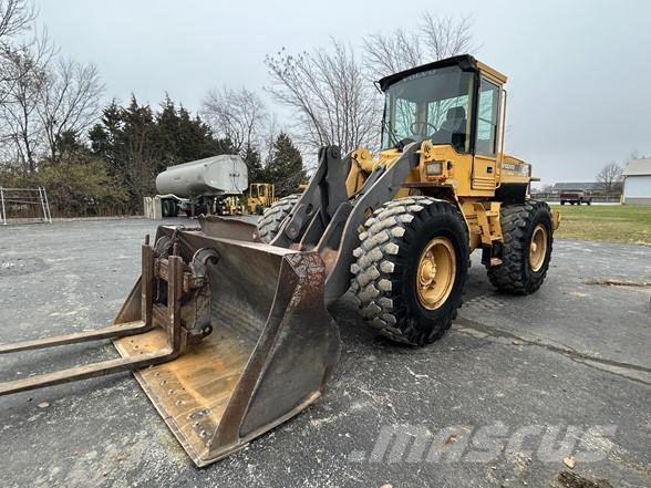 Volvo L70C Gumikerekes homlokrakodók