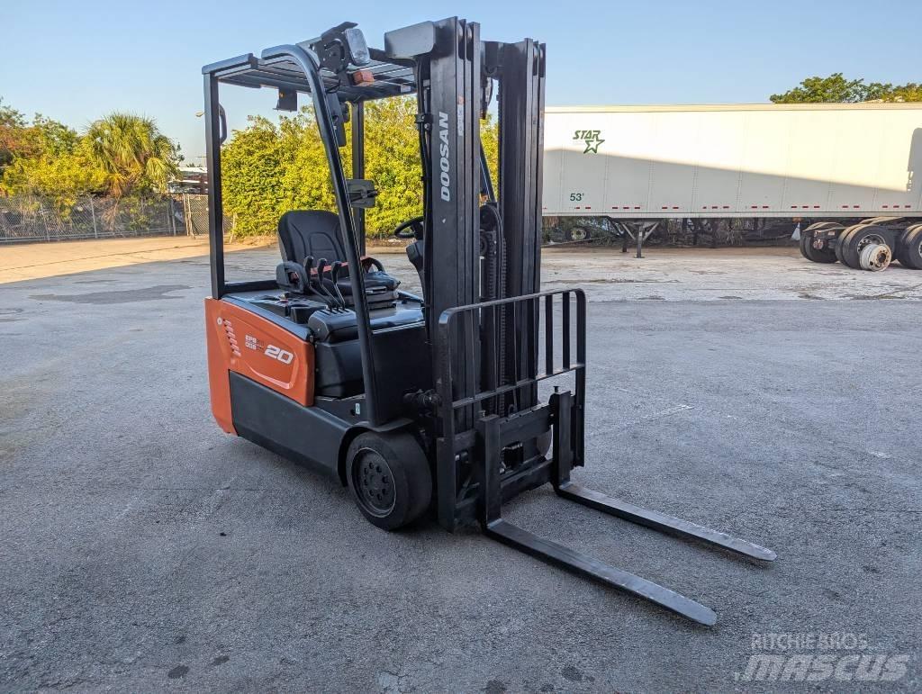 Doosan B 20 T-7 Elektromos targoncák