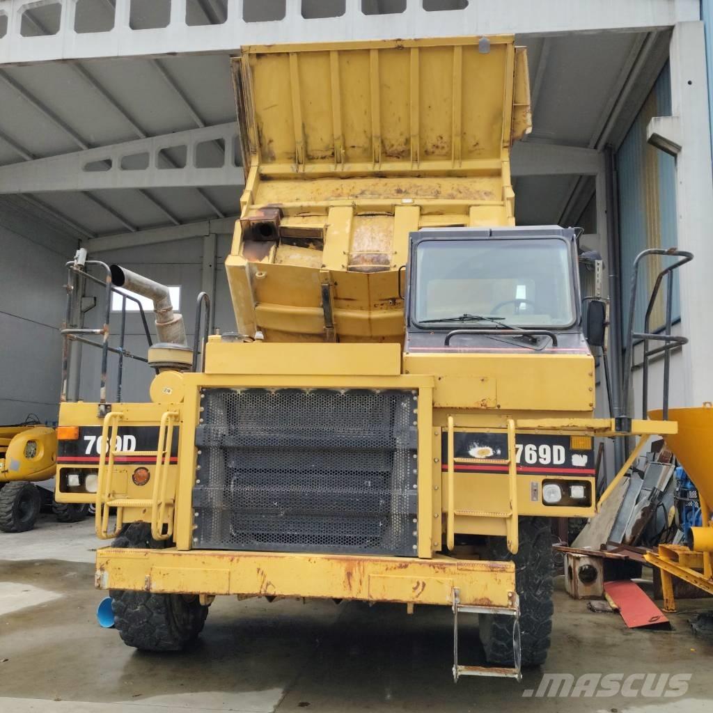 CAT 769 D Nehézdömper