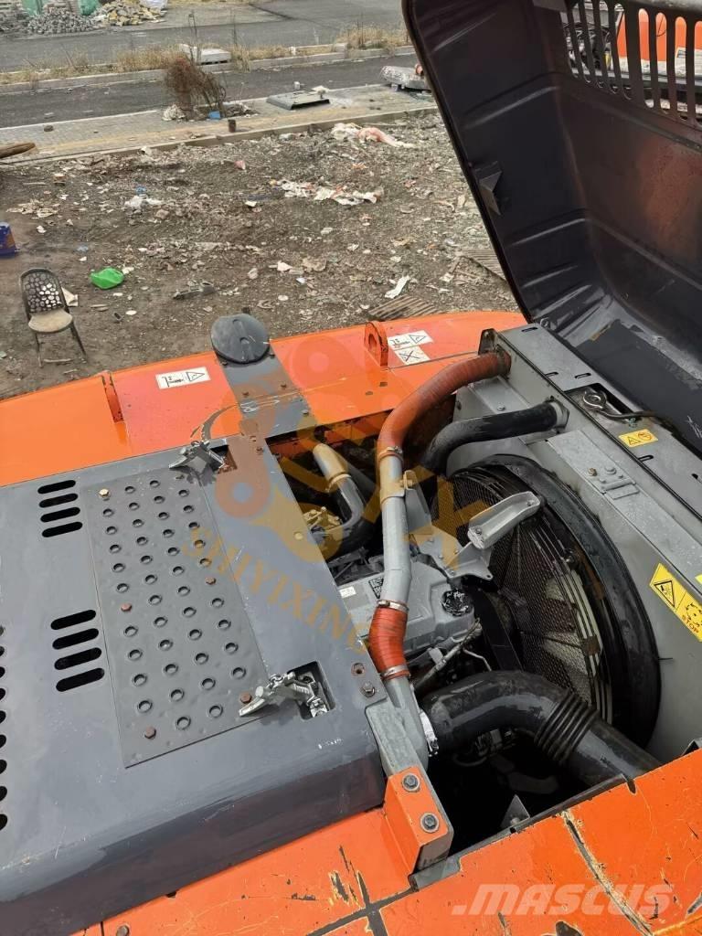 Hitachi 350LC Lánctalpas kotrók