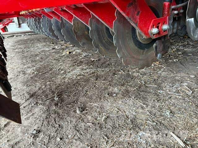 Väderstad Rapid300C Sorvetőgép