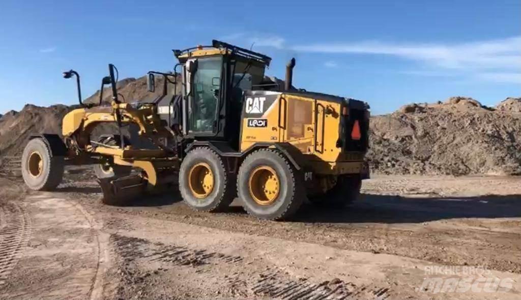 CAT 140M Gréderek