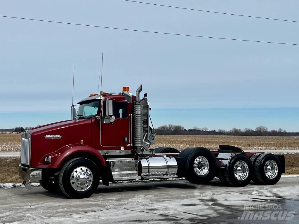 Kenworth T 800 Nyergesvontatók