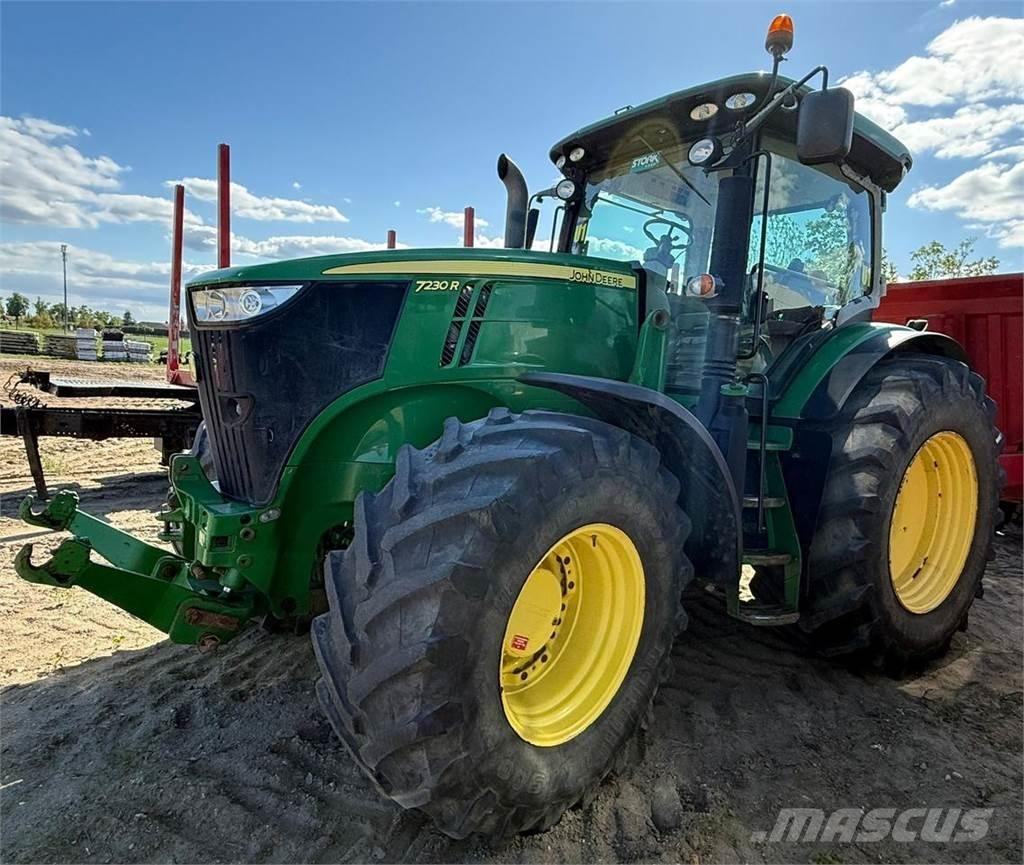 John Deere 7230R Traktorok