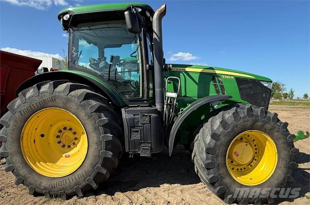 John Deere 7230R Traktorok