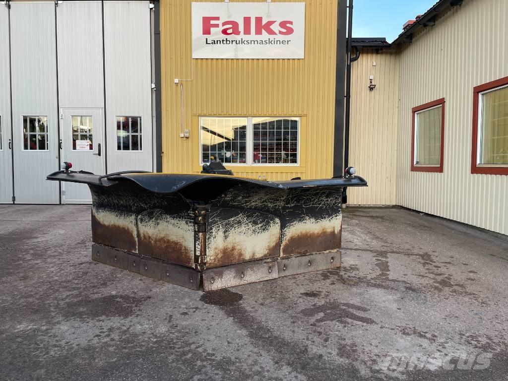 Uni-väg UV 320 Hóeltakarítók