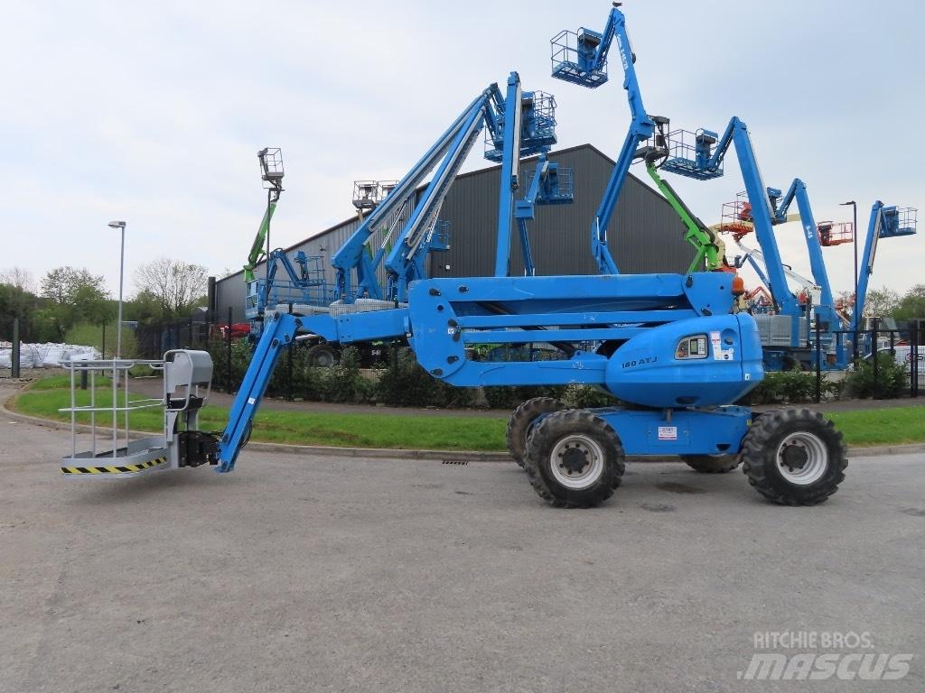 Manitou 180 ATJ Karos emelők