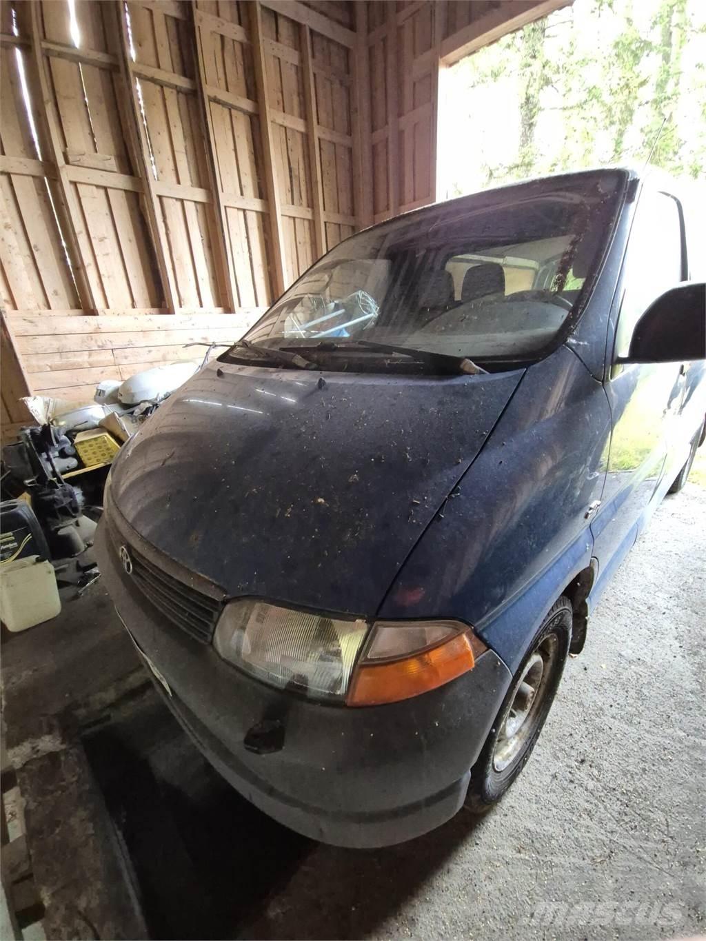 Toyota Hiace Transporterek