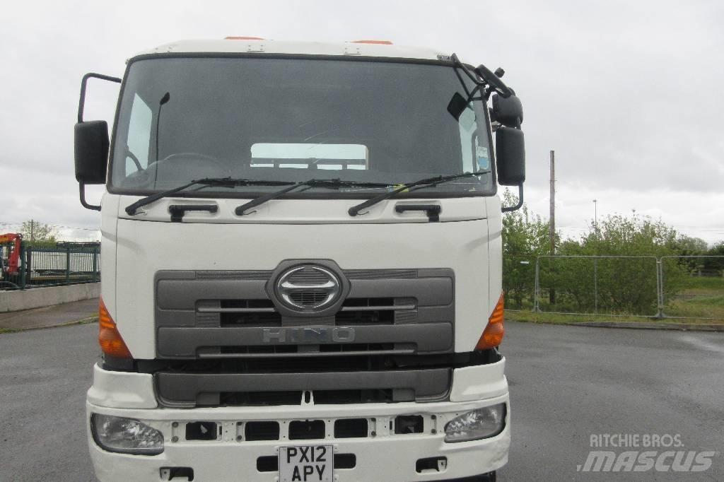 HINO 700 Hidraulikus konténerszállító