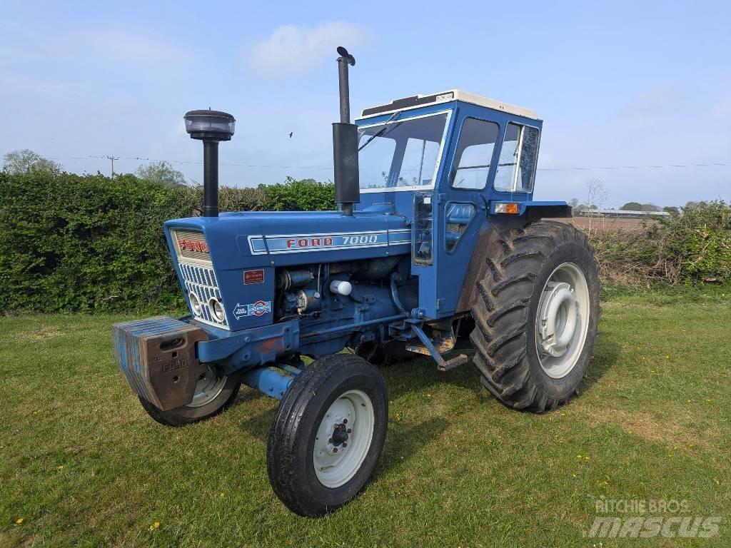 Ford 7000 Traktorok
