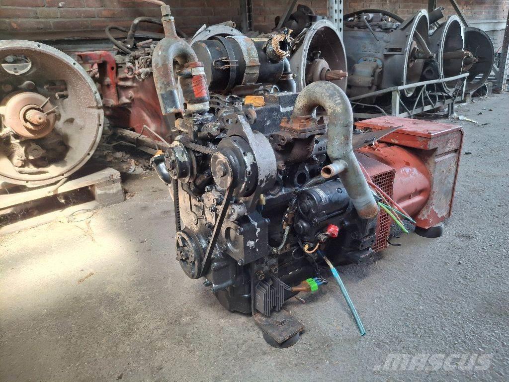 Komatsu 3D72-F2HA Motorok