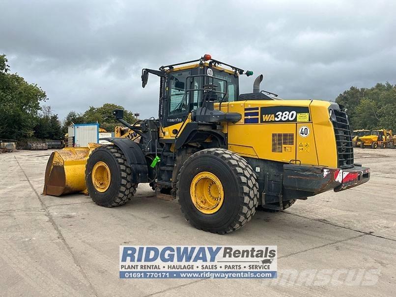 Komatsu wa380 Gumikerekes homlokrakodók