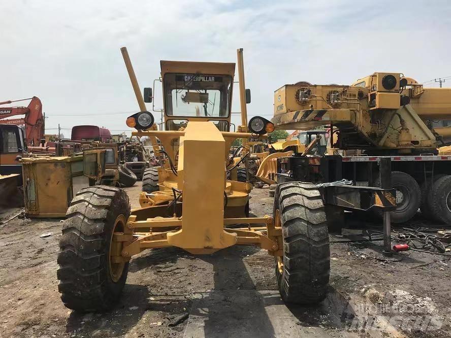 CAT 140 Gréderek