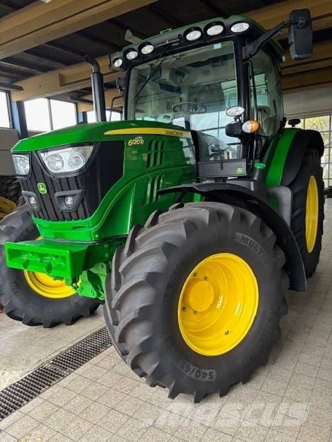 John Deere 6120 R Traktorok