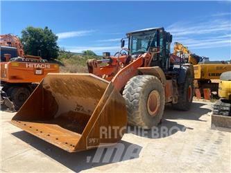 Hitachi ZW 310-6 Gumikerekes homlokrakodók