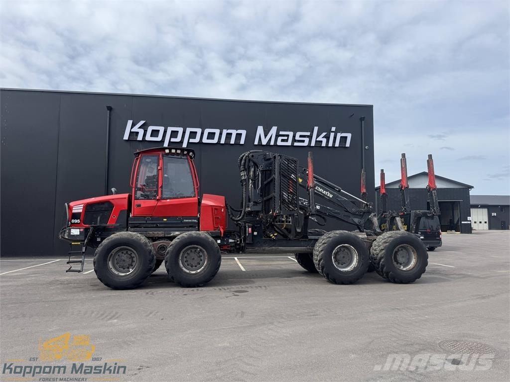 Komatsu 895 Kihordók