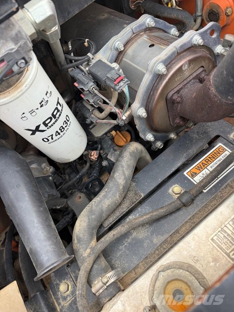 Gehl R 135 Kompaktrakodók