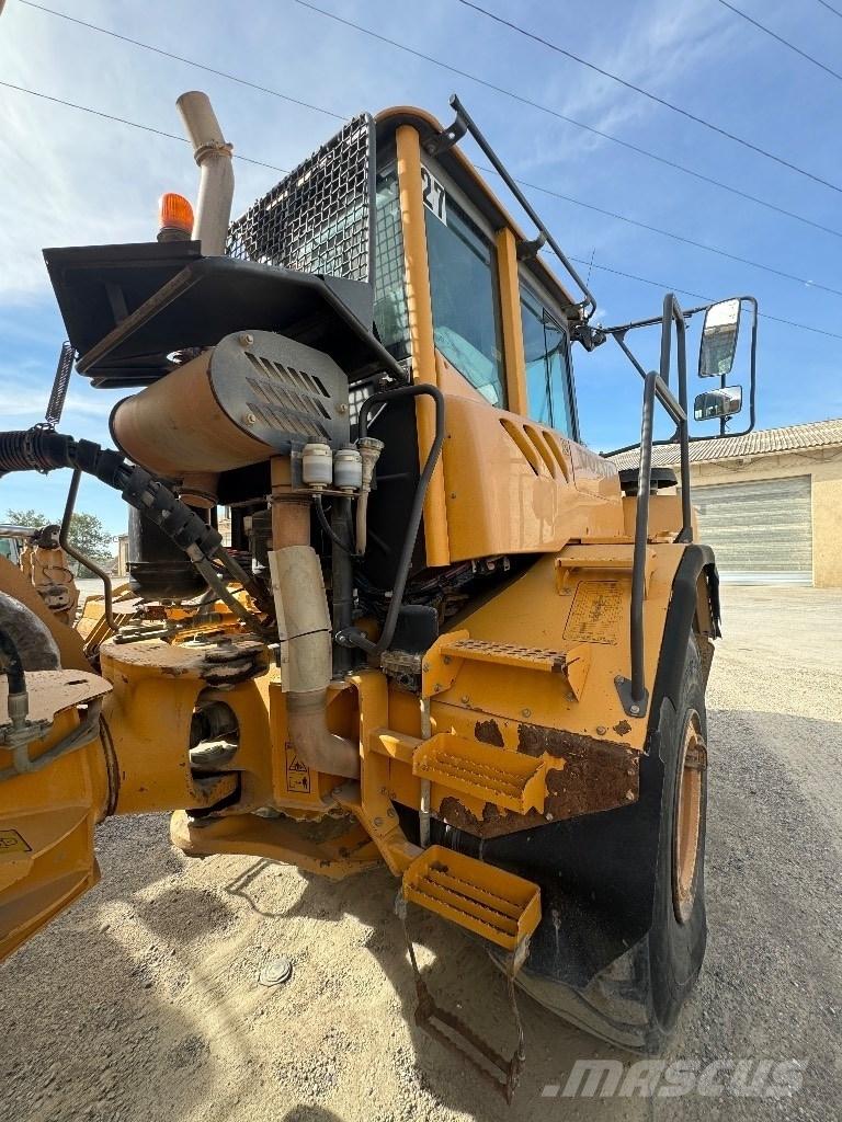 Volvo A 30 E Csuklósdömperek