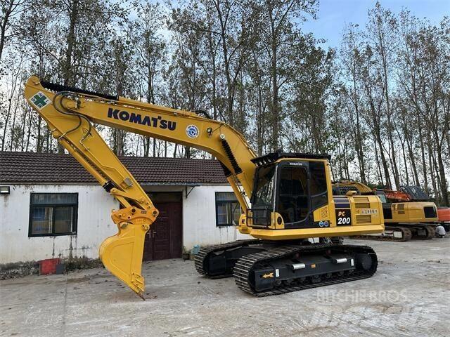 Komatsu PC 200-8 Lánctalpas kotrók