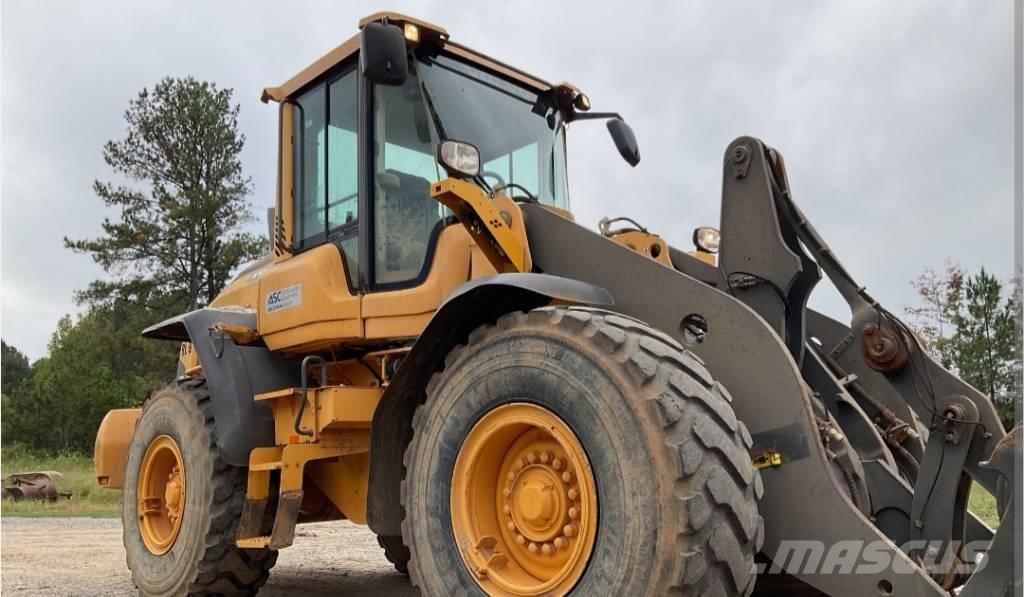Volvo L 90 H Gumikerekes homlokrakodók