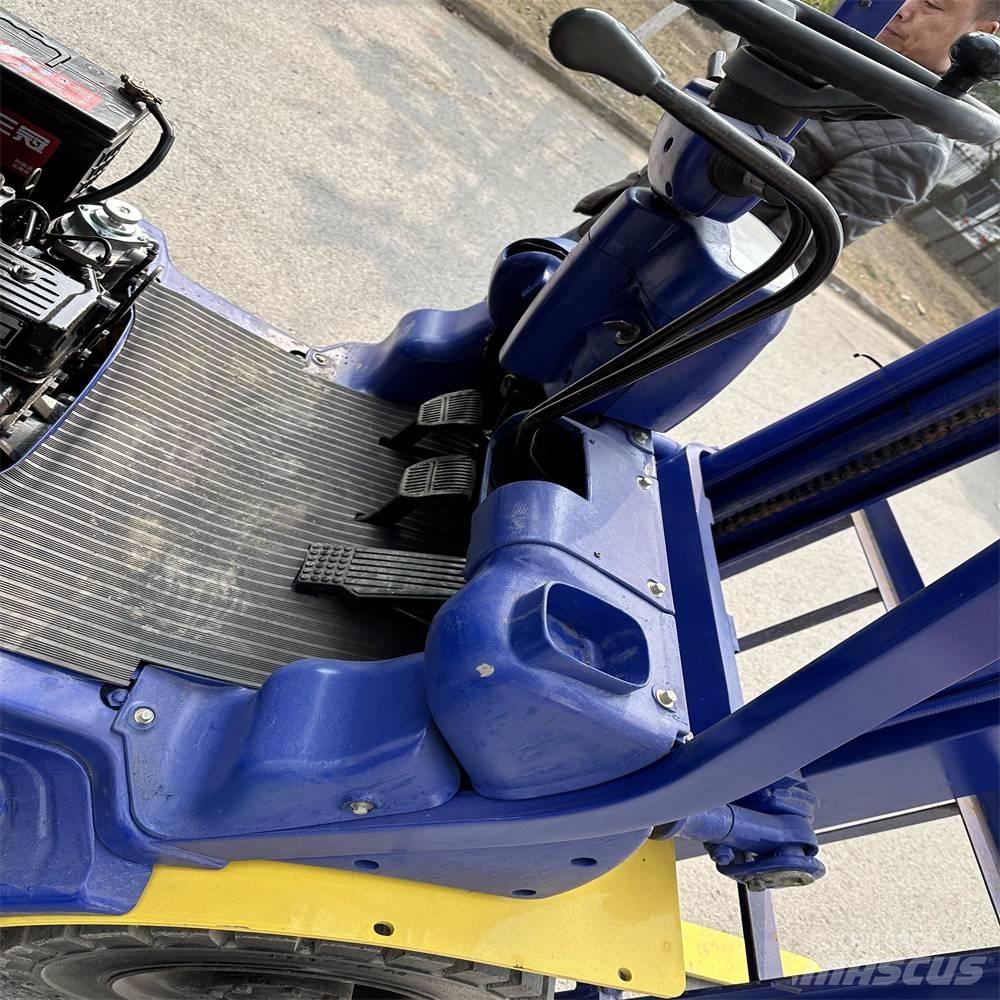 Komatsu FD30-14 Dízel targoncák