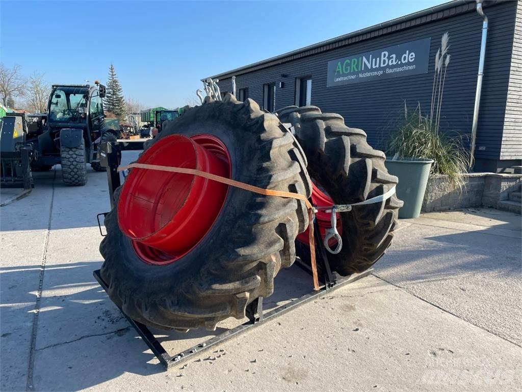 Stomil 20.8 R 38 Gumiabroncsok, kerekek és felnik