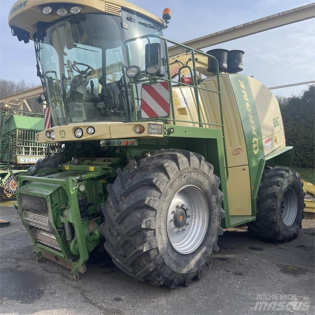 Krone BIG X 700 Önjáró szecskázók
