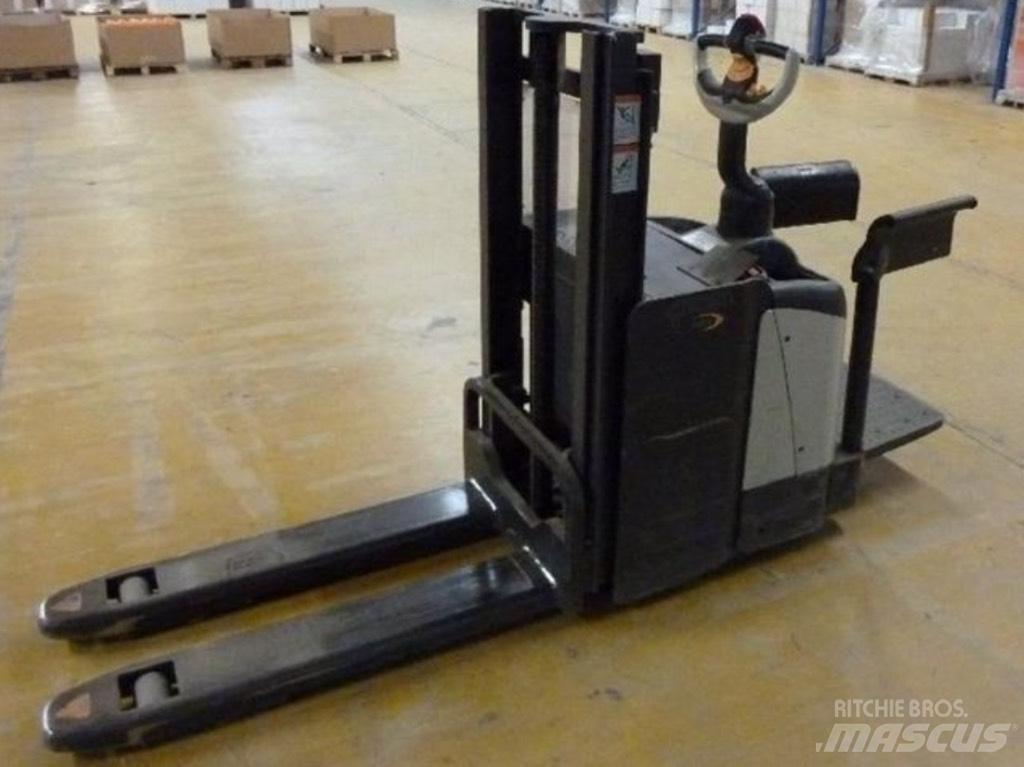 Crown LP 3020 Komissiózó közepes emelésű targonca