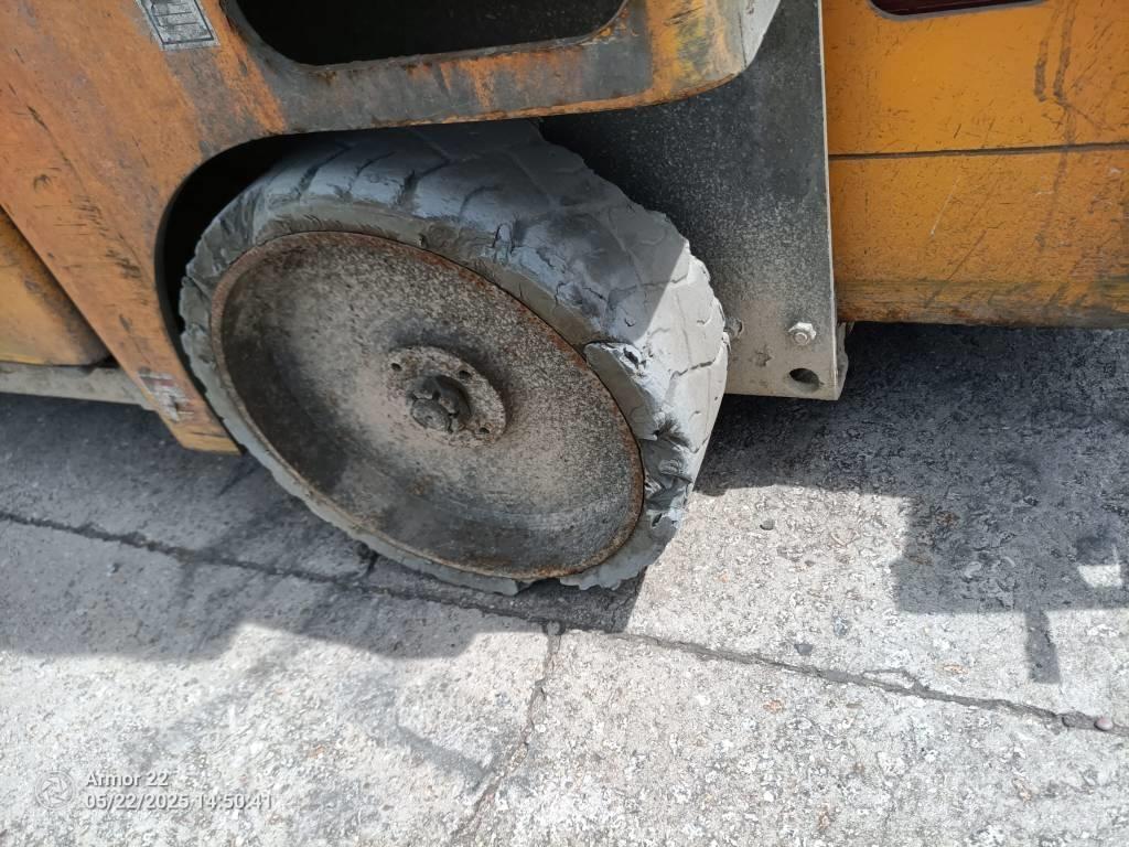 Haulotte Compact 10 Ollós emelők