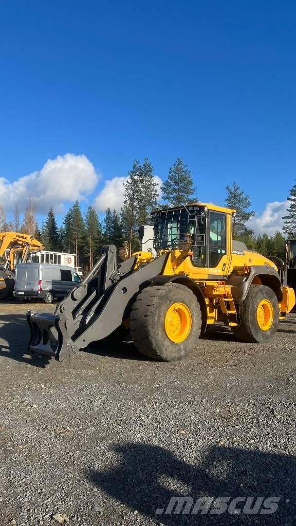 Volvo L 120 H Gumikerekes homlokrakodók