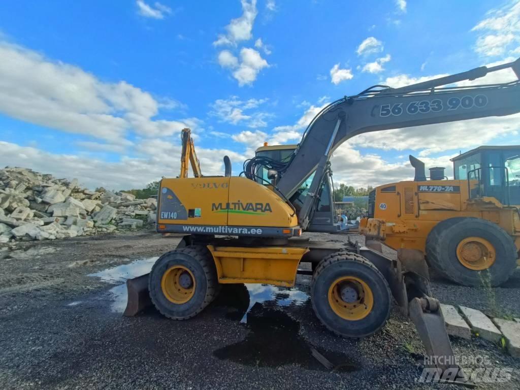 Volvo EW 140 Gumikerekes kotrók