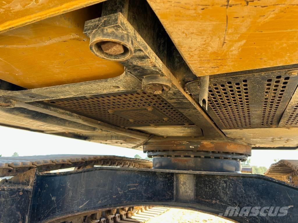 Sany SY 225 C Lánctalpas kotrók