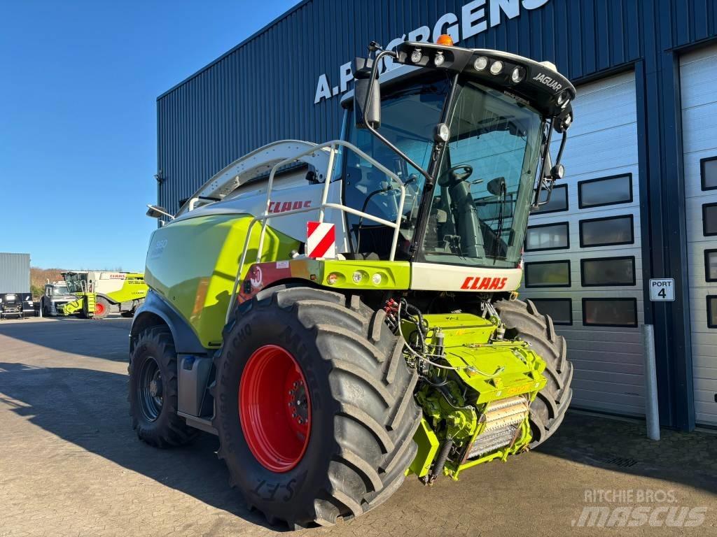 CLAAS Jaguar 960 4WD Önjáró szecskázók