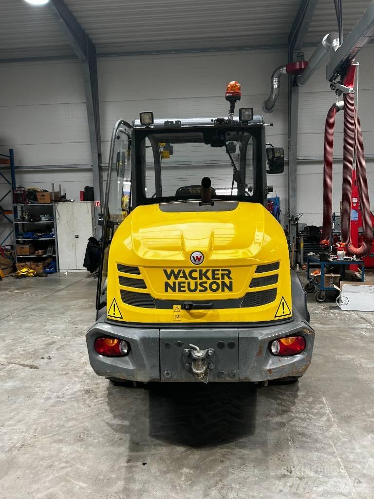 Wacker Neuson WL 54 Gumikerekes homlokrakodók