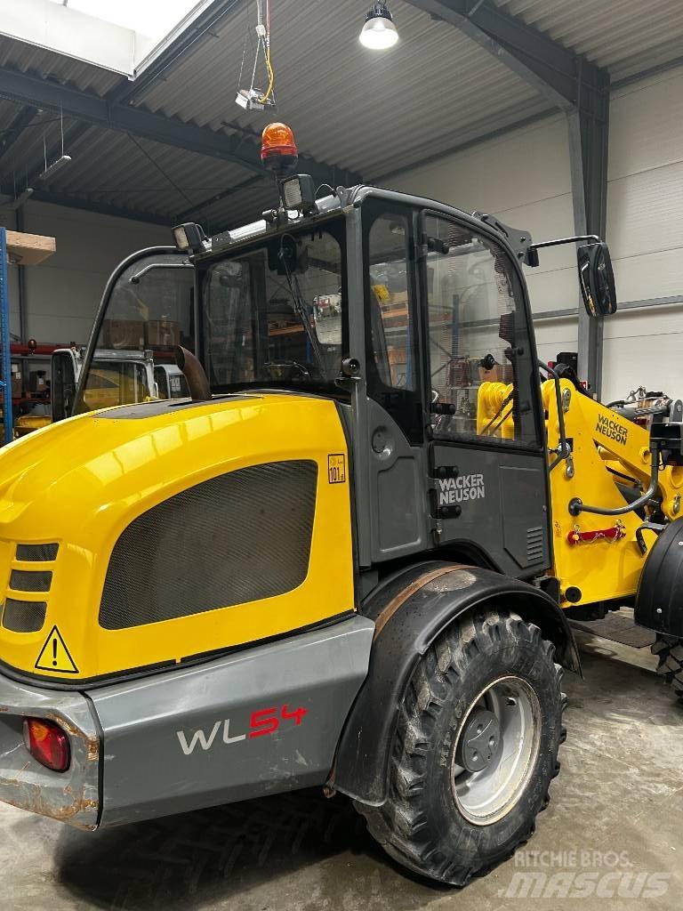 Wacker Neuson WL 54 Gumikerekes homlokrakodók