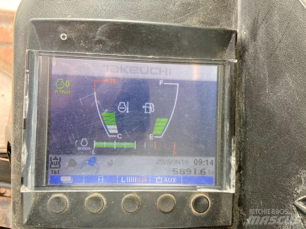 Takeuchi TB 260 Mini kotrók < 7t