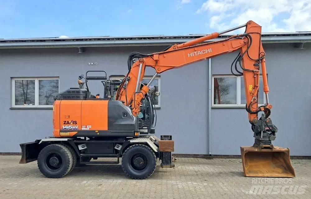 Hitachi ZX 145 W-6 Gumikerekes kotrók