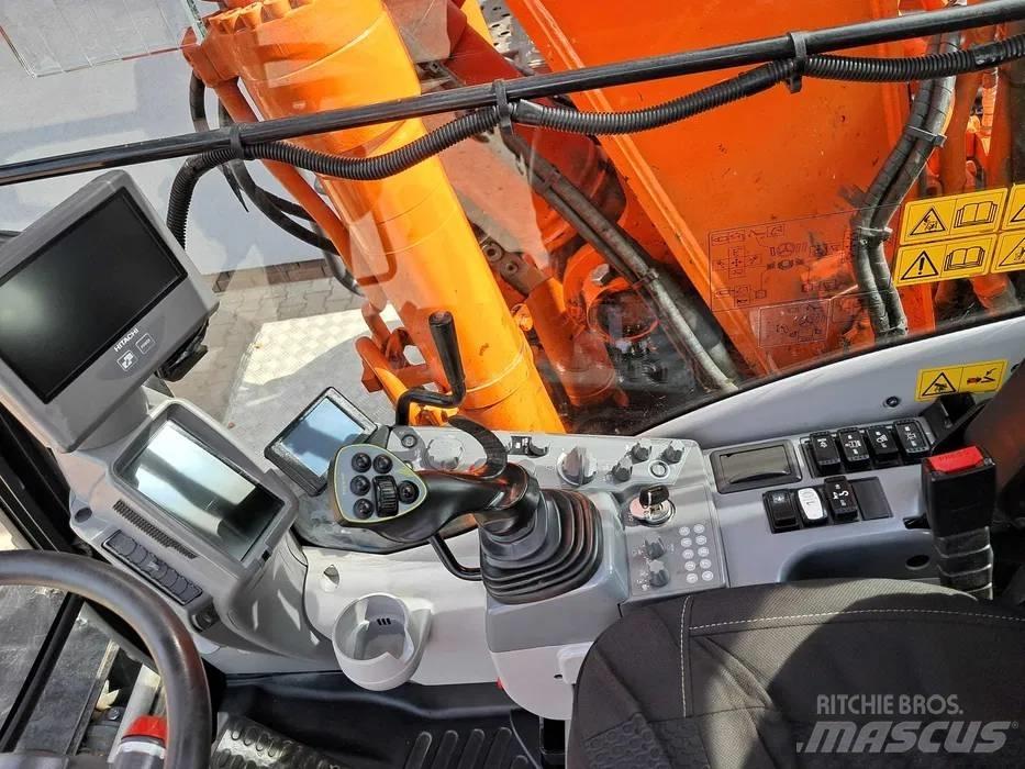 Hitachi ZX 145 W-6 Gumikerekes kotrók