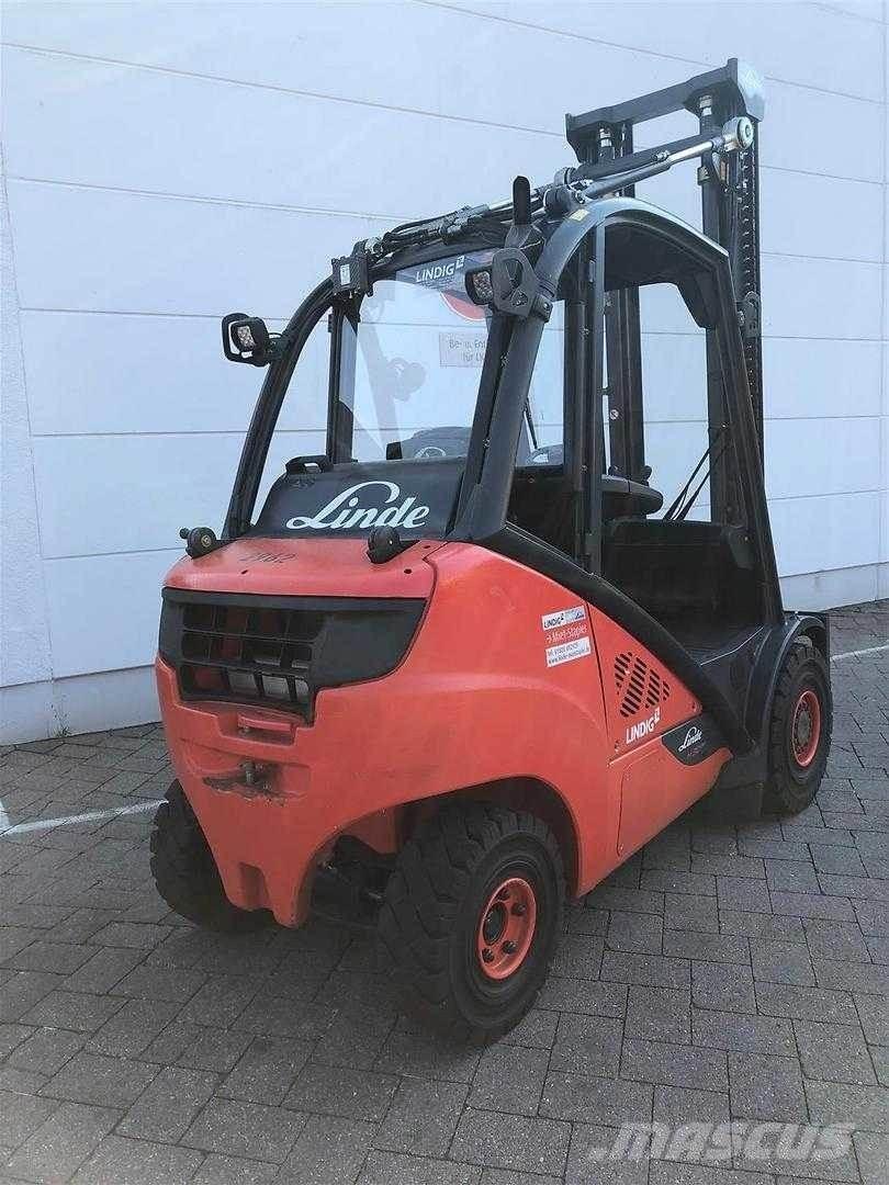 Linde H30T Gázüzemű targoncák