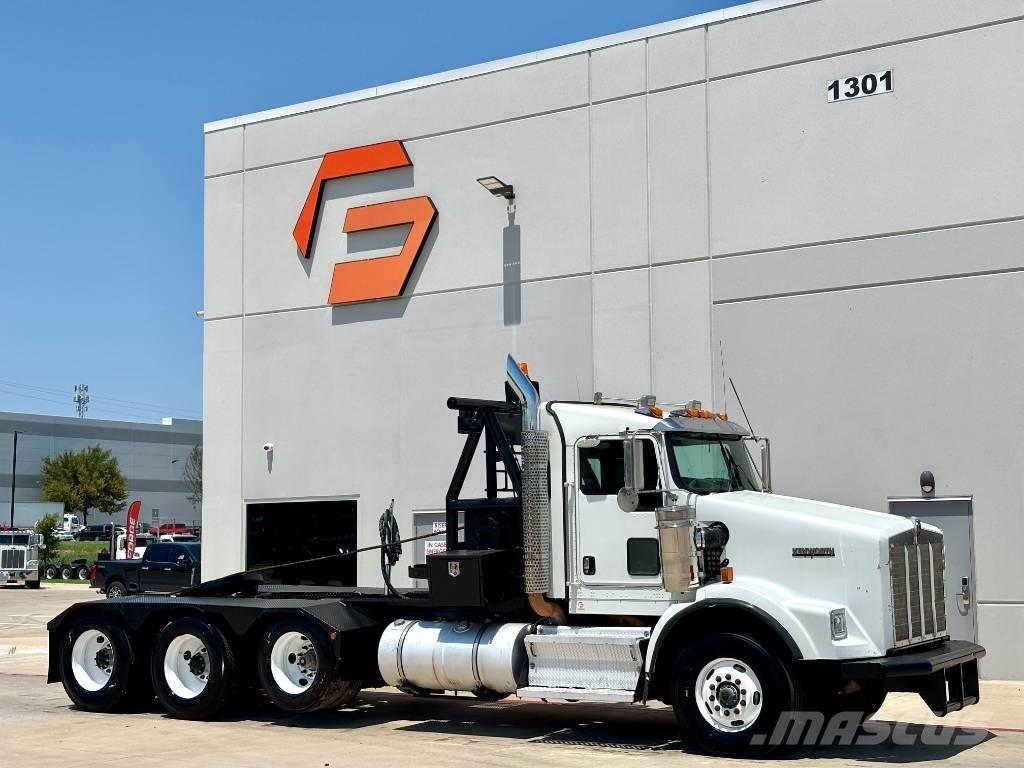 Kenworth T 800 Műszaki mentők