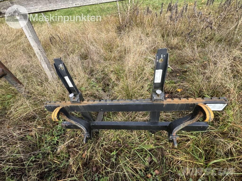 John Deere 5075 E Traktorok