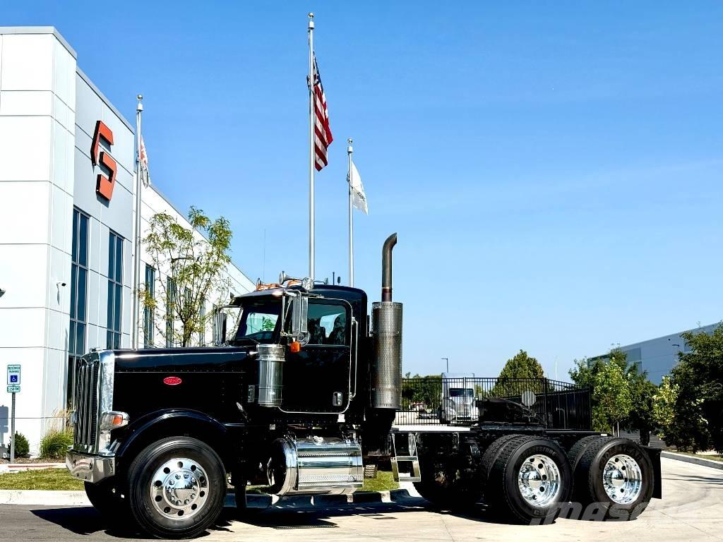 Peterbilt 388 Nyergesvontatók