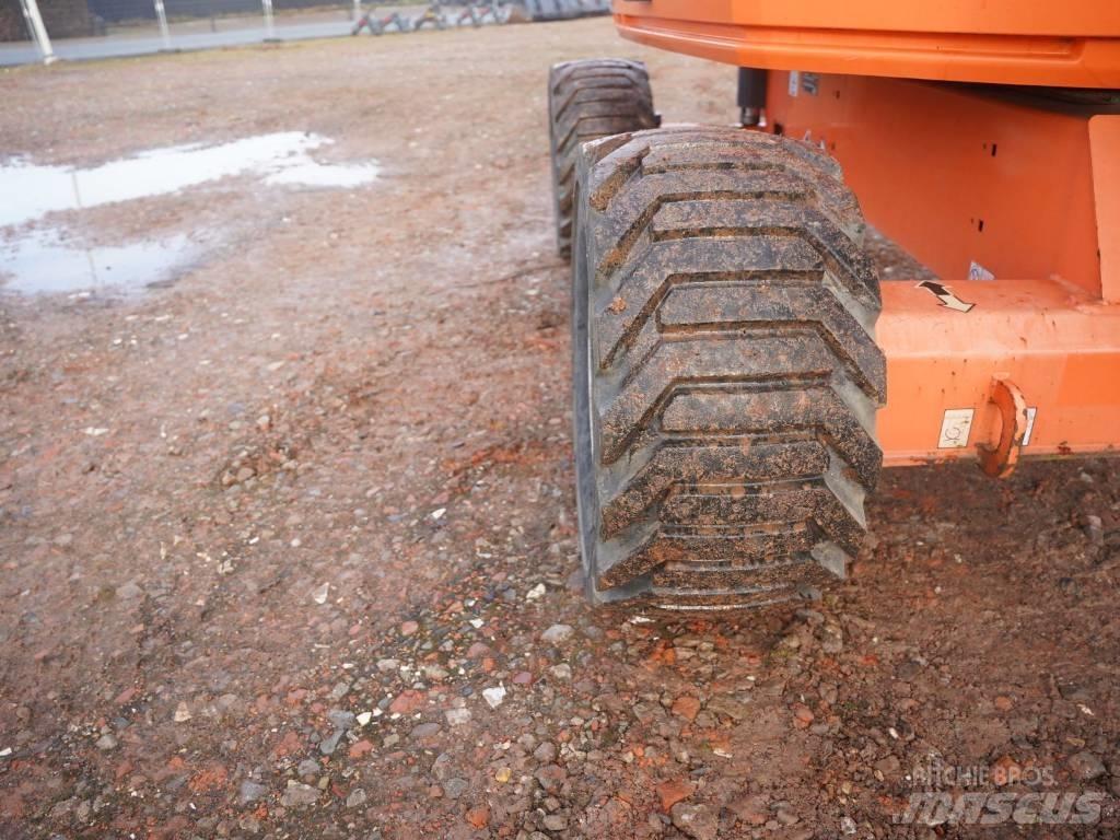 JLG 520 AJ Karos emelők