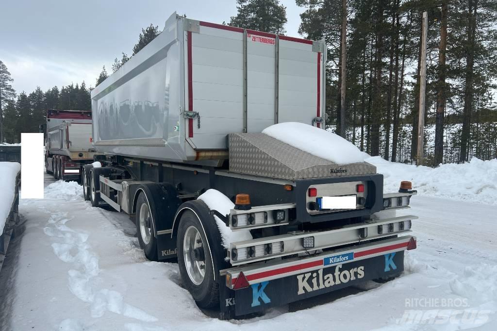 Scania R 590 Billenő teherautók